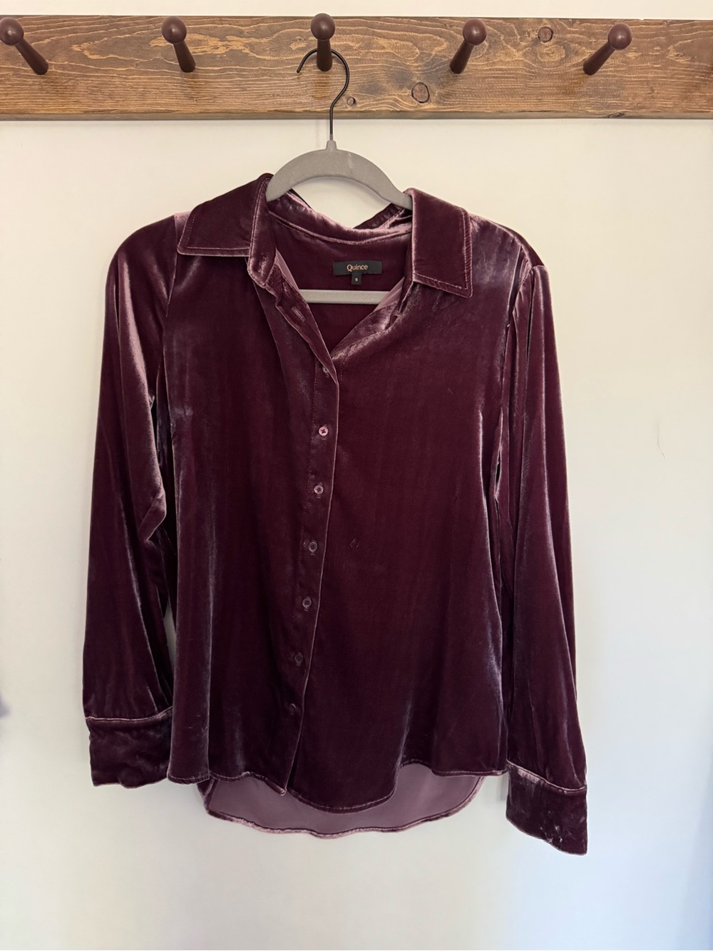 Quince Stretch Silk Velvet Shirt in Wine Tasting Red